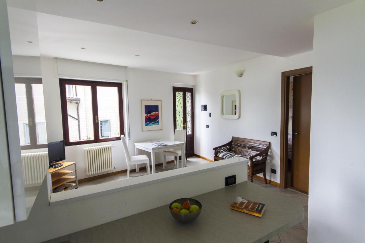 Apartment The Palm With Garden Сала-Комачина Экстерьер фото